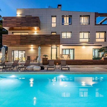 5 Stelle Piscina, Jacuzzi, Wifi - 2 Min Dal Mare Apartment Miami Playa Екстериор снимка