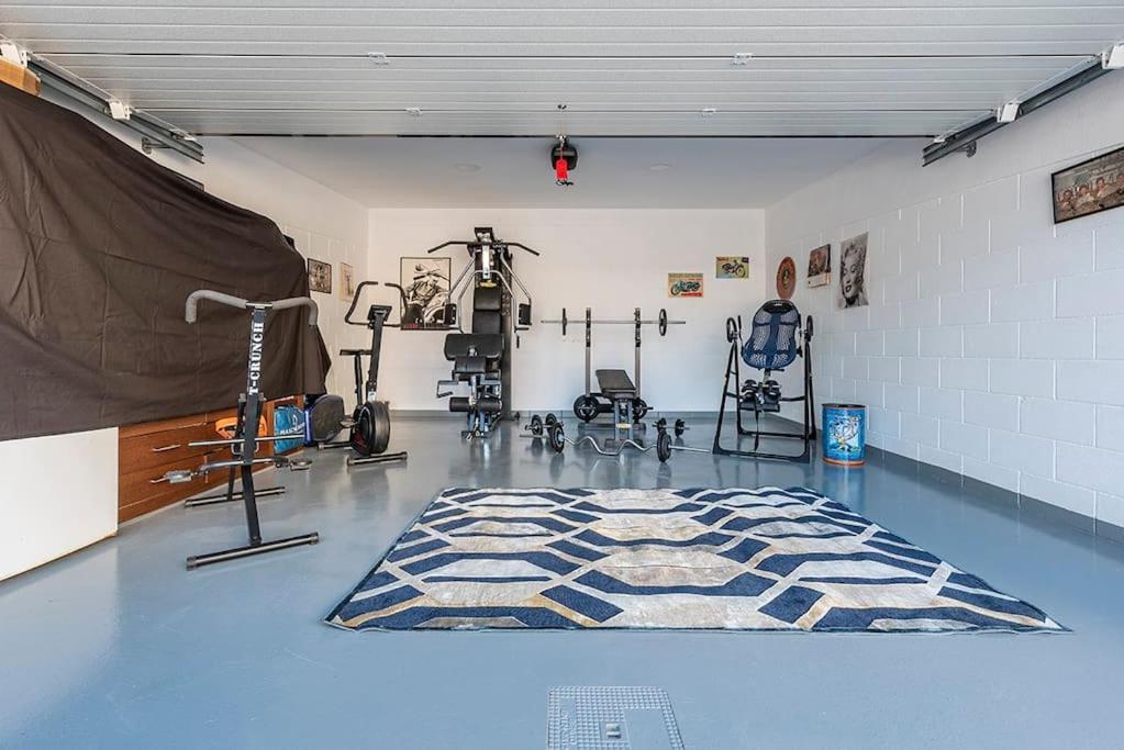5 Stelle Piscina, Jacuzzi, Wifi - 2 Min Dal Mare Apartment Miami Playa Екстериор снимка